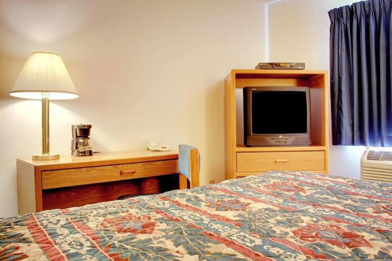 Super 8 By Wyndham West Plains Motel Ngoại thất bức ảnh